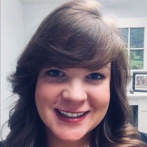 Meet your Posher, Desiree